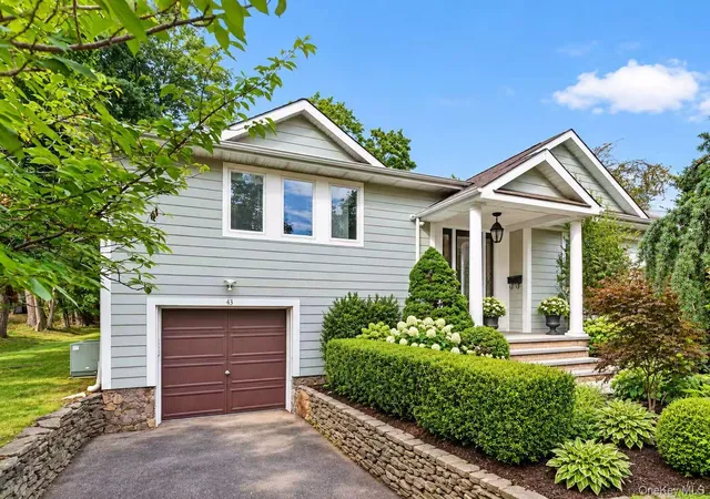 Photo 1 of Single family home for sale at 43 Fernwood Ln, North Hempstead, NY 11576 | MLS# 1056132 | Listing updated on 2026-09-28