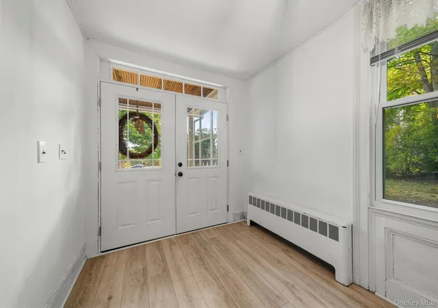 Photo 2 of Single family home for sale at 164 Greenwich Ave, Goshen, NY 10924 | MLS# 1056172 | Listing updated on 2026-10-04