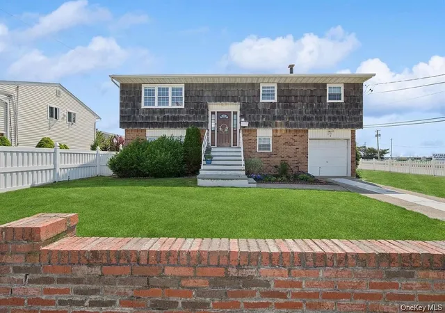 Single family home for sale at 54 Acapulco St, Hempstead, NY 11509 | MLS# 1056175