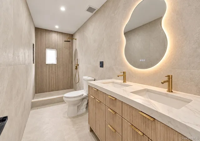Photo 1 of Single family home for sale at 228-18 139th Avenue, New York, NY 11413 | MLS# 1056177 | Listing updated on 2026-10-04