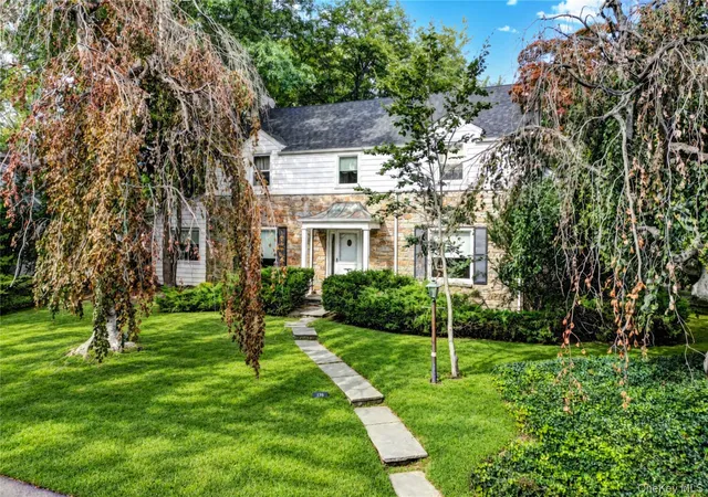 Single family home for sale at 178 Schenck Cir N, Hempstead, NY 11557 | MLS# 1056186