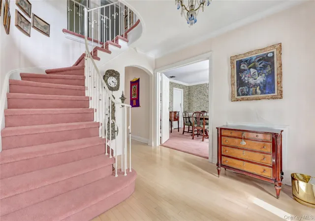 Photo 3 of Single family home for sale at 178 Schenck Cir N, Hempstead, NY 11557 | MLS# 1056186 | Listing updated on 2026-10-02