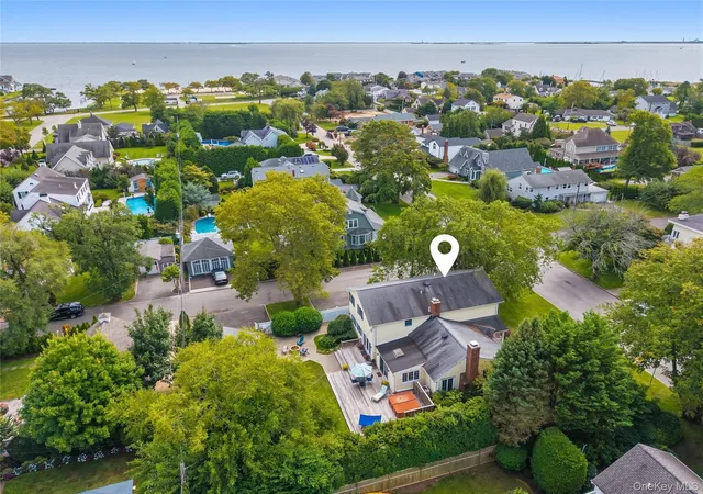 Photo 4 of Single family home for sale at 52 Bayway Ave, Islip, NY 11718 | MLS# 1056197 | Listing updated on 2026-10-01