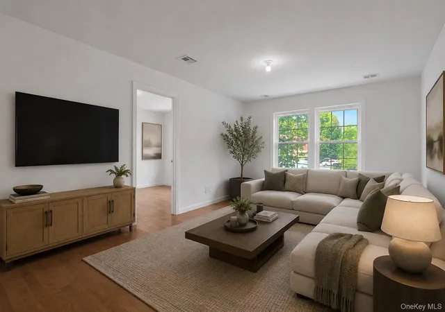Photo 4 of Single family home for sale at 15 Waldron Ave, Orangetown, NY 10960 | MLS# 1056212 | Listing updated on 2026-10-04