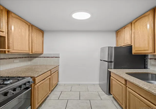 Photo 3 of House for sale at 601 Kappock St #6R, New York, NY 10463 | MLS# 1056213 | Listing updated on 2026-09-29