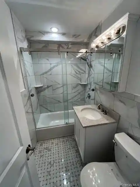 Listing Photo 35 - Condo for sale in 291 Cedarhurst Ave located at 291 Cedarhurst Ave, Cedarhurst, NY 11516 - Unit #K4