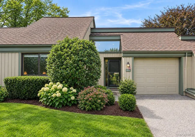 Photo 1 of Condo for sale at 593 Heritage Hills Dr #C, Somers, NY 10589 | MLS# 1056224 | Listing updated on 2026-10-08