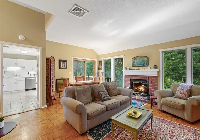 Photo 4 of Condo for sale at 593 Heritage Hills Dr #C, Somers, NY 10589 | MLS# 1056224 | Listing updated on 2026-10-08