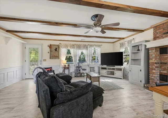 Photo 4 of Single family home for sale at 2000 Westphalia Rd, Southold, NY 11952 | MLS# 1056248 | Listing updated on 2026-10-07