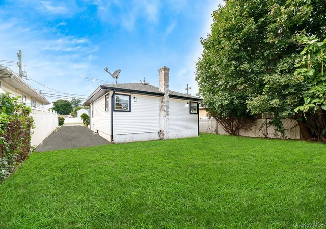 Photo 2 of Single family home for sale at 212 Westbury Blvd, Hempstead, NY 11550 | MLS# 1056250 | Listing updated on 2026-10-09