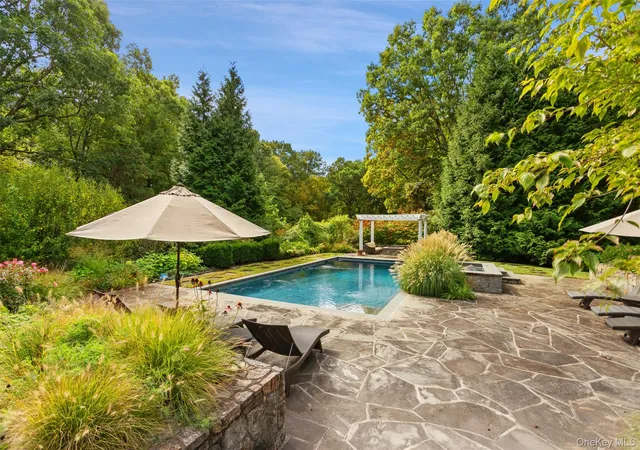 Photo 3 of Mansion for sale at 82 Honey Holw Rd, Bedford, NY 10576 | MLS# 1056277 | Listing updated on 2026-10-02
