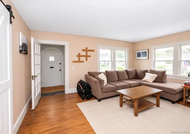 Photo 2 of Single family home for sale at 21 James St, Islip, NY 11751 | MLS# 1056302 | Listing updated on 2026-09-30