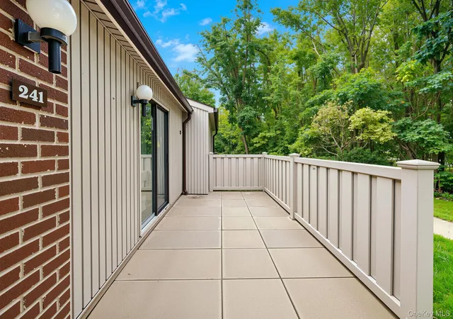 Listing Photo 4 - Condo for sale in building located at 241 Birchwood Rd, Coram, NY 11727