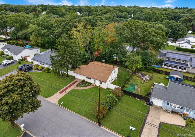 Photo 20 of Single family home for sale at 66 Ontario St, Brookhaven, NY 11776 | MLS# 1056320 | Listing updated on 2026-10-04