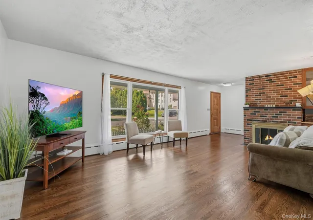 Photo 4 of House for sale at 83 7th Street, Cortlandt, NY 10596 | MLS# 1056328 | Listing updated on 2026-10-03