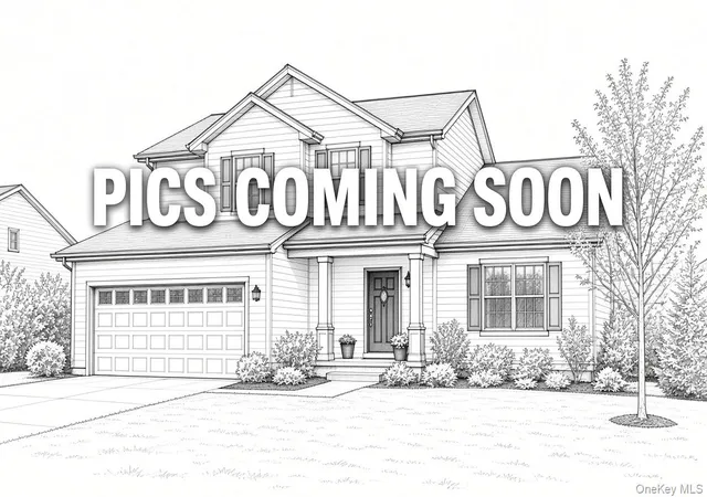 Single family home for sale at 511 Elwood Rd, Huntington, NY 11731 | MLS# 1056342