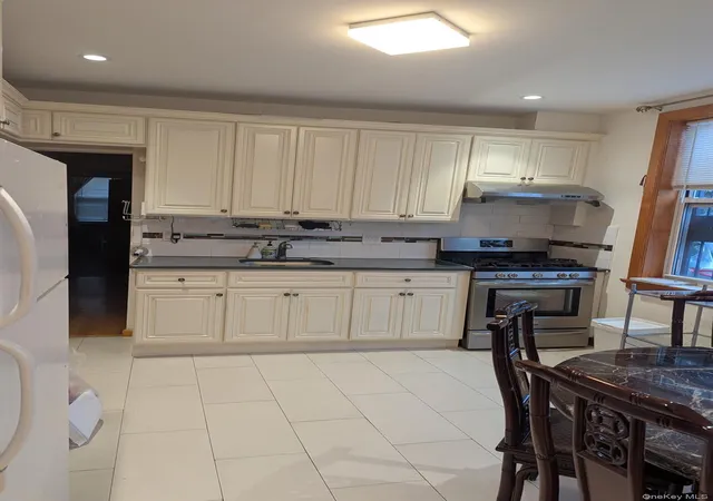 Photo 4 of House for sale at 15-09 120, New York, NY 11356 | MLS# 1056350 | Listing updated on 2026-09-29