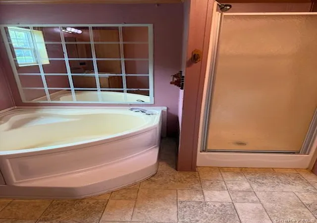 Photo 26 of Manufactured home for sale at 63 Deer Hvn Ln, Gardiner, NY 12525 | MLS# 1056386 | Listing updated on 2026-10-01