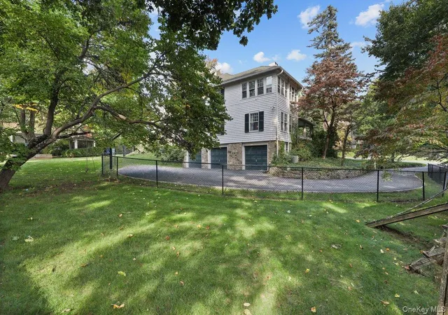 Photo 38 of Single family home for sale at 38 Sands St, Mount Kisco, NY 10549 | MLS# 1056397 | Listing updated on 2026-10-10