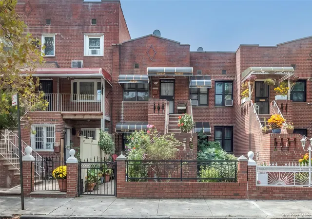 Photo 1 of Multi family home for sale at 1260 E 84th Street, New York, NY 11236 | MLS# 1056452 | Listing updated on 2026-10-01