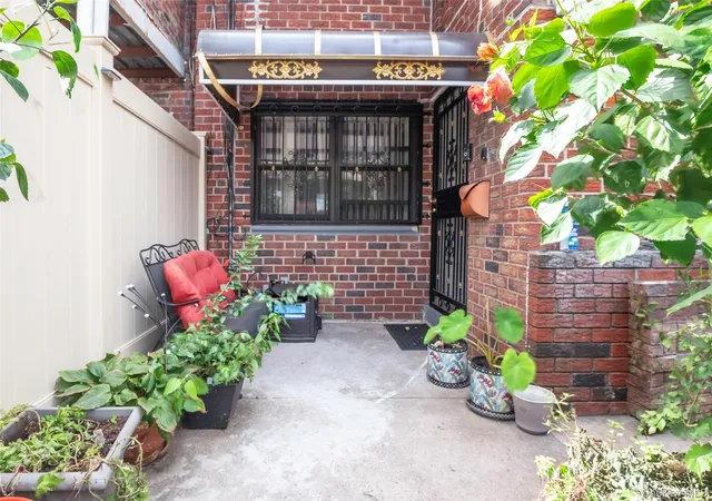 Photo 3 of Multi family home for sale at 1260 E 84th Street, New York, NY 11236 | MLS# 1056452 | Listing updated on 2026-10-01
