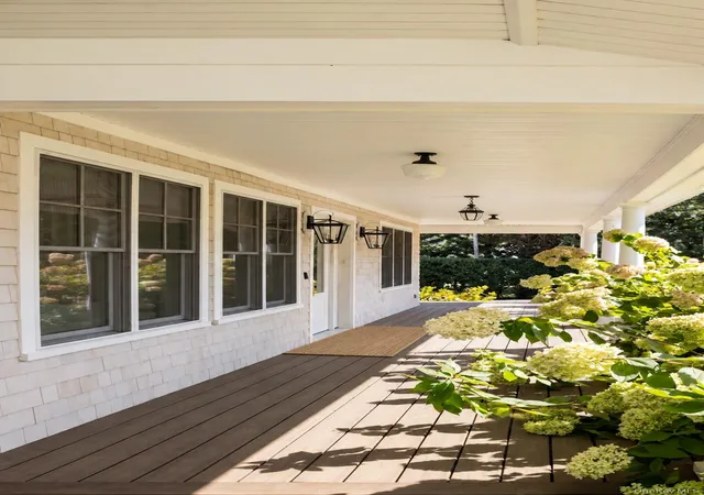 Photo 3 of Single family home for sale at 860 Hillcrest Dr, Southold, NY 11957 | MLS# 1056455 | Listing updated on 2026-10-07