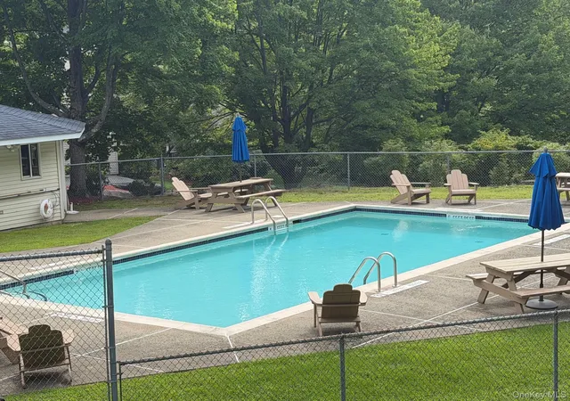 Photo 32 of Condo for sale at 1108 Evergreen Ct #65, Woodbury, NY 10930 | MLS# 1056467 | Listing updated on 2026-10-05