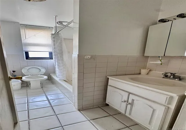 Photo 2 of House for sale at 136-05 Sanford Ave #4A, Flushing, NY 11355 | MLS# 1056479 | Listing updated on 2026-10-01