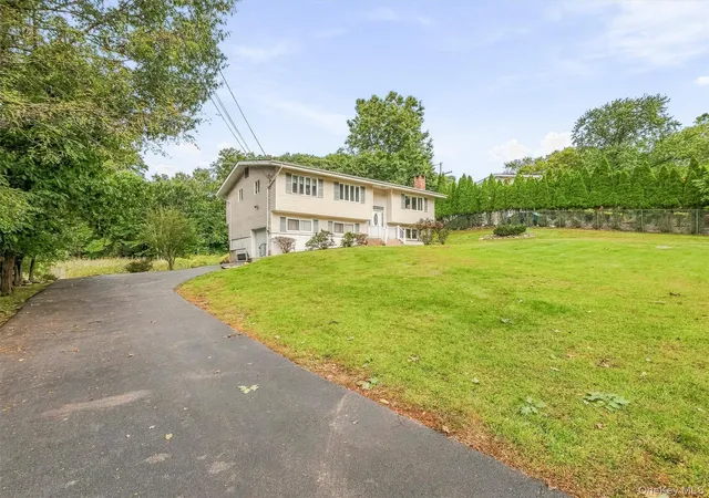 Photo 2 of Single family home for sale at 24 Dorchester Dr, Ramapo, NY 10952 | MLS# 1056530 | Listing updated on 2026-10-02