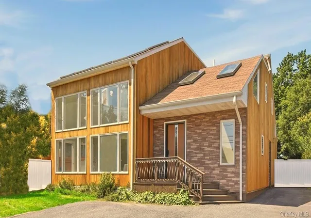 Photo 1 of Single family home for sale at 308 5th Avenue, Huntington, NY 11731 | MLS# 1056537 | Listing updated on 2026-10-01