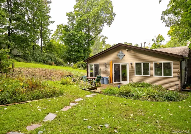 Photo 4 of Single family home for sale at 32 Fairview Rd, Beacon, NY 12508 | MLS# 1056576 | Listing updated on 2026-10-01
