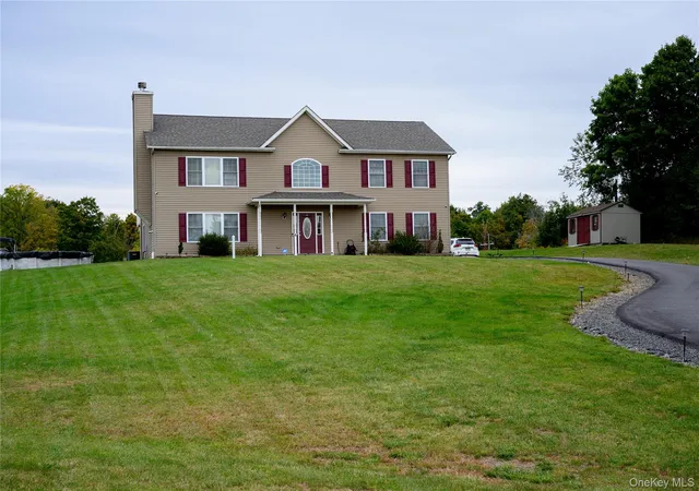Photo 1 of Single family home for sale at 6 Beverly Rd, Middletown, NY 10940 | MLS# 1056583 | Listing updated on 2026-10-09