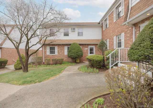 Photo 1 of Condo for sale at 62 Parkside Dr #62, Ramapo, NY 10901 | MLS# 1056602 | Listing updated on 2026-10-01