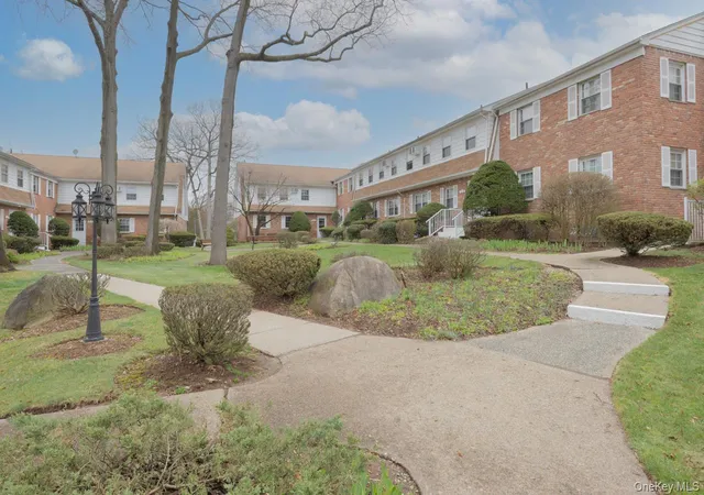 Photo 26 of Condo for sale at 62 Parkside Dr #62, Ramapo, NY 10901 | MLS# 1056602 | Listing updated on 2026-10-01