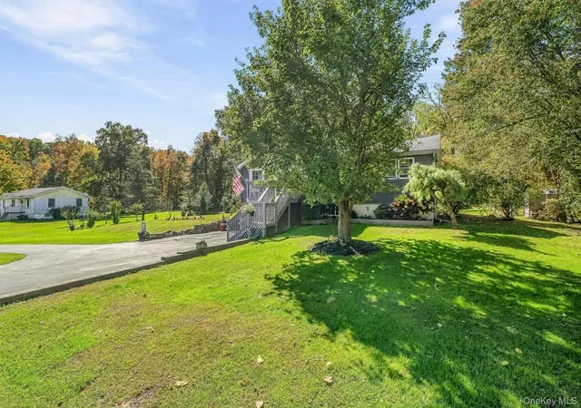 Photo 4 of Single family home for sale at 311 Howells Rd, Middletown, NY 10940 | MLS# 1056653 | Listing updated on 2026-10-26