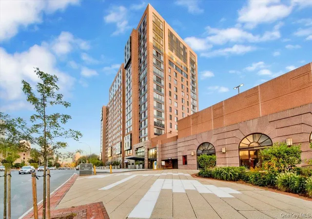 Photo 1 of Condo for sale at 4 Martine Ave #1507, White Plains, NY 10606 | MLS# 1056677 | Listing updated on 2026-10-02