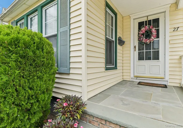 Photo 3 of Single family home for sale at 27 Juniper Ave, North Hempstead, NY 11501 | MLS# 1056706 | Listing updated on 2026-10-07