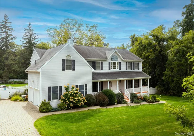 Photo 1 of Single family home for sale at 14 Windsor Rd, Yorktown, NY 10598 | MLS# 1056760 | Listing updated on 2026-10-10