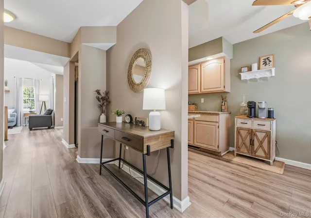 Photo 4 of Condo for sale at 5 S Cambridge Ct, Fishkill, NY 12524 | MLS# 1056776 | Listing updated on 2026-10-10