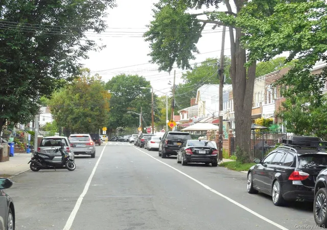 Photo 4 of Single family home for sale at 25-53 Mcintosh St, New York, NY 11369 | MLS# 1056793 | Listing updated on 2026-10-07
