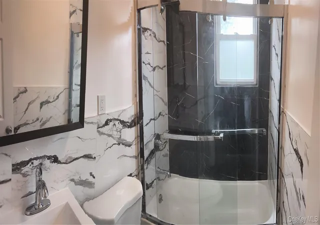 Photo 3 of Single family home for sale at 11281 Bedell St, New York, NY 11433 | MLS# 1056805 | Listing updated on 2026-09-30
