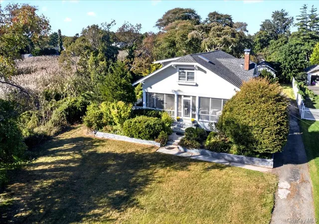 Photo 2 of Single family home for sale at 81 Oak Rd, Islip, NY 11705 | MLS# 1056821 | Listing updated on 2026-10-04