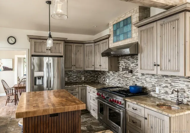 Photo 3 of Single family home for sale at 9 N Jefferson Ave, Catskill, NY 12414 | MLS# 1056822 | Listing updated on 2026-09-30