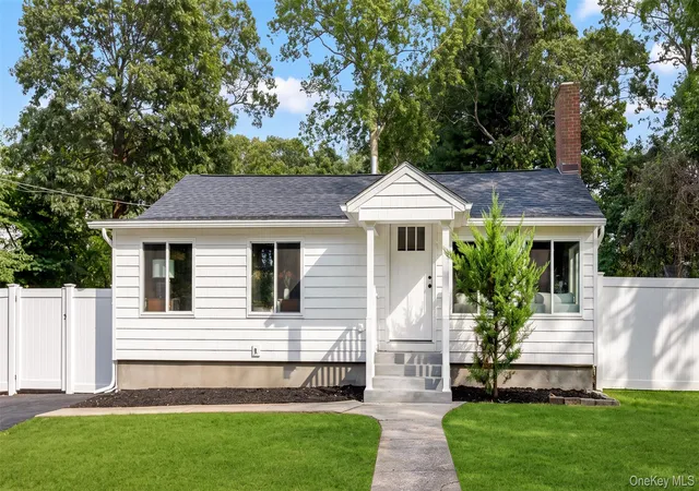 Single family home for sale at 8 Woodlawn Ave, Brookhaven, NY 11784 | MLS# 1056826