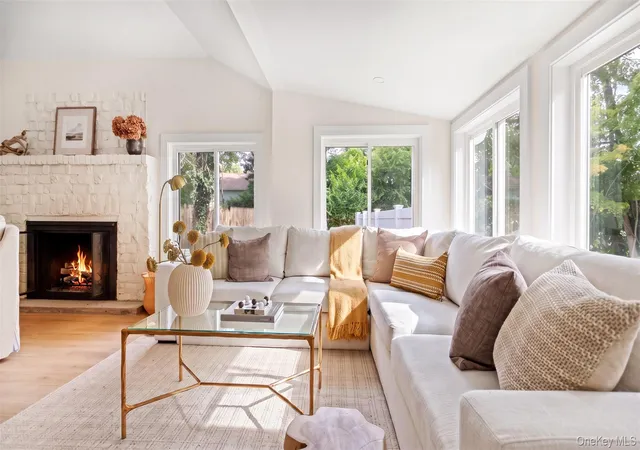 Photo 4 of Single family home for sale at 8 Woodlawn Ave, Brookhaven, NY 11784 | MLS# 1056826 | Listing updated on 2026-10-01