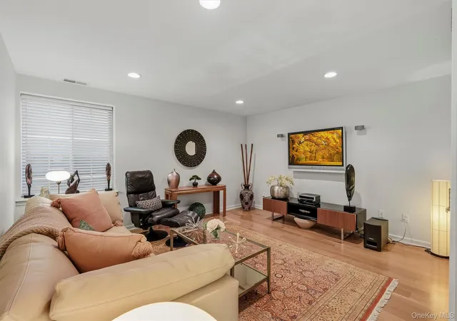 Photo 3 of Condo for sale at 146 Underhill Ln, Peekskill, NY 10566 | MLS# 1056830 | Listing updated on 2026-10-04