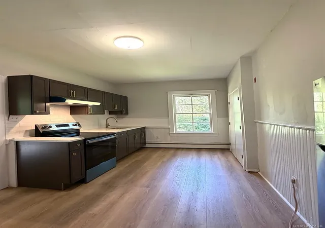 Photo 3 of Multi family home for sale at 10 River St, Rockland, NY 12758 | MLS# 1056835 | Listing updated on 2026-10-01
