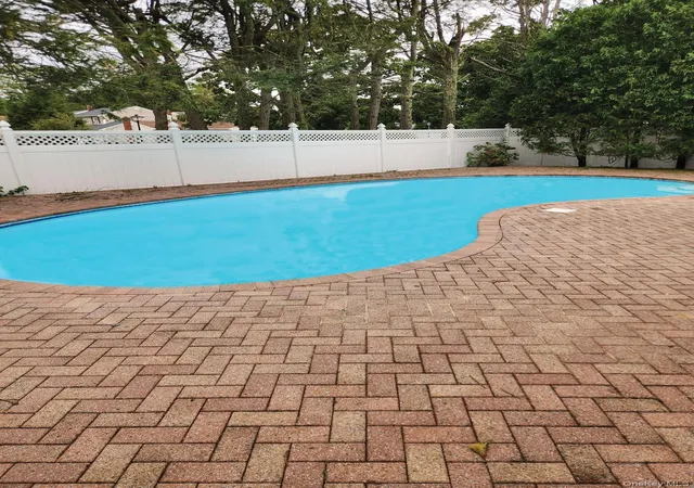 Single family home for sale at 7 Bertlee Dr, Huntington, NY 11746 | MLS# 1056839