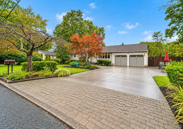 Single family home for sale at 3 Putter Ln, Brookhaven, NY 11953 | MLS# 1056849
