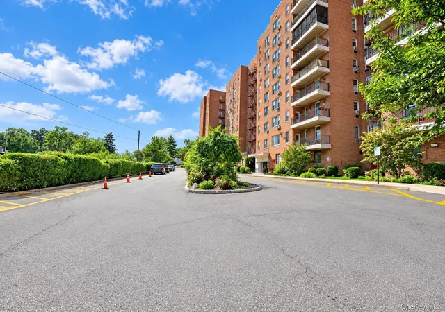 Photo 1 of Condo for sale at 245 Rumsey Rd #8R, Yonkers, NY 10701 | MLS# 1056854 | Listing updated on 2026-10-07